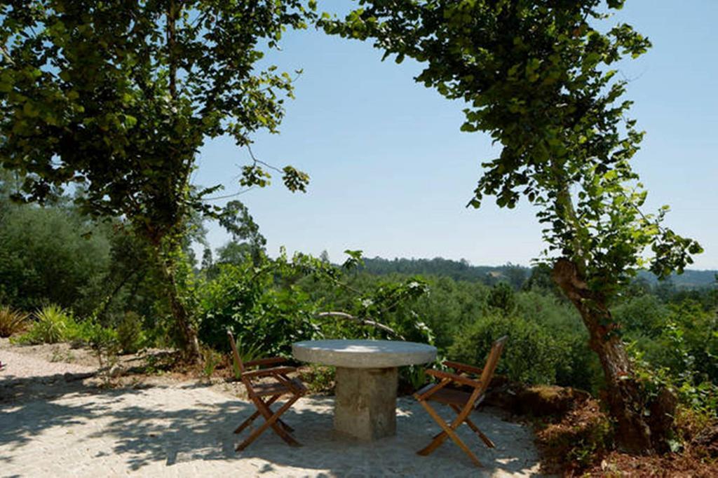 Villa Lugar Do Pego Tondela Exterior photo